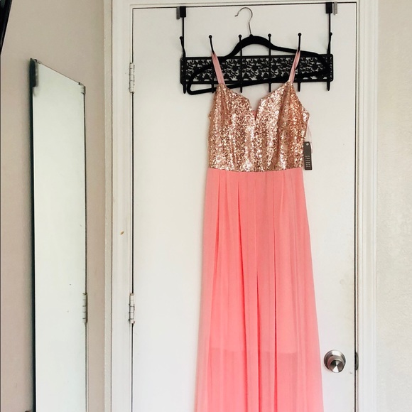 Blush Sequin and chiffon long dress bridesmaid - Picture 2 of 3